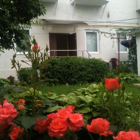 Hotel Lidia Chisinau Exterior foto