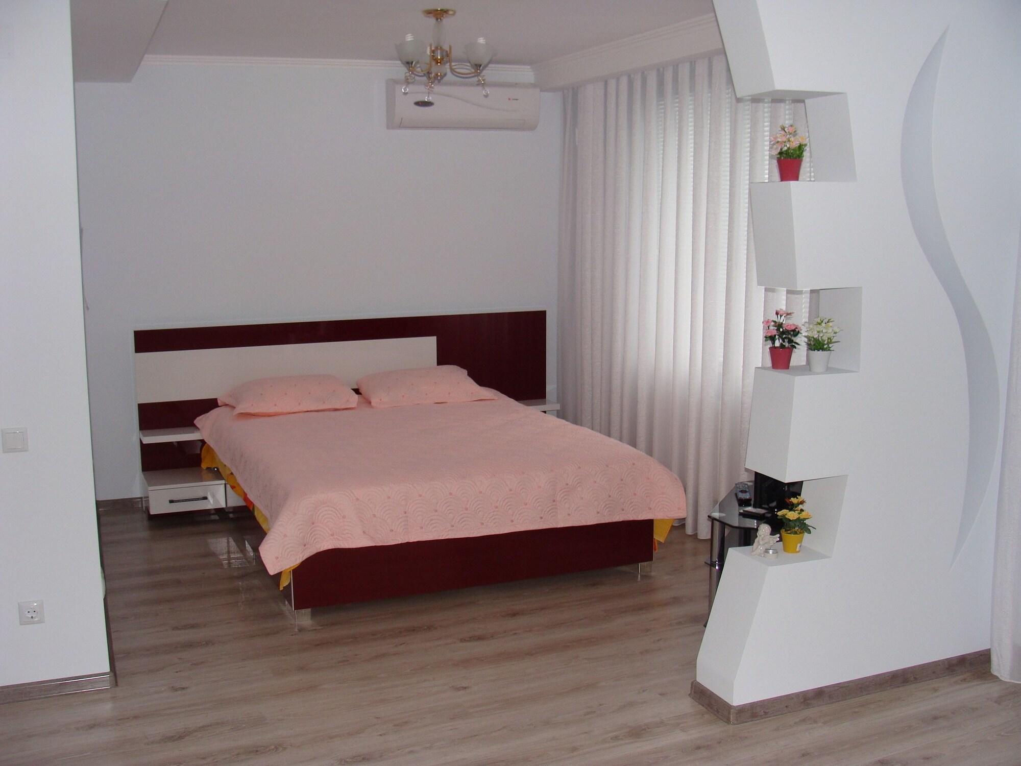 Hotel Lidia Chisinau Exterior foto